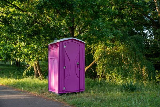 Porta potty delivery and setup in Jackson, LA